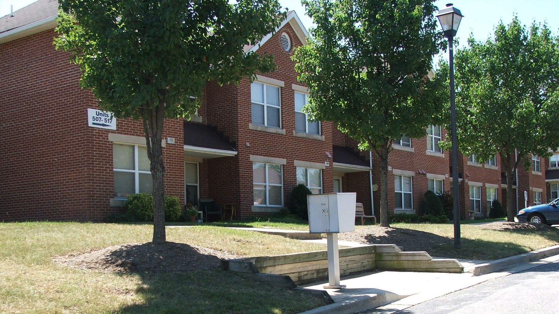 Housing Commission of Anne Arundel County LIVE Apartments in Glen